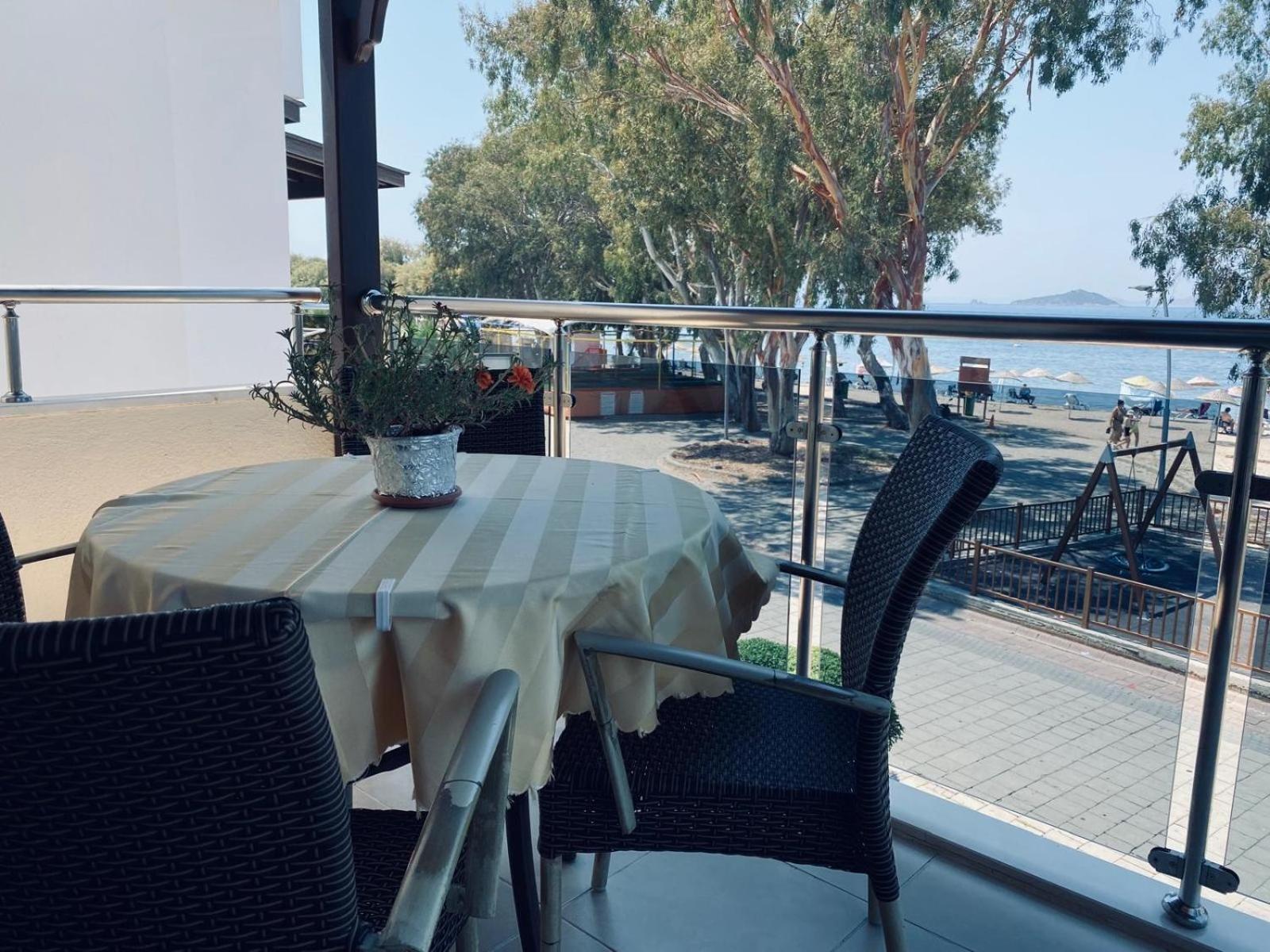 Sunset Beach Apartments Turgutreis Eksteriør bilde