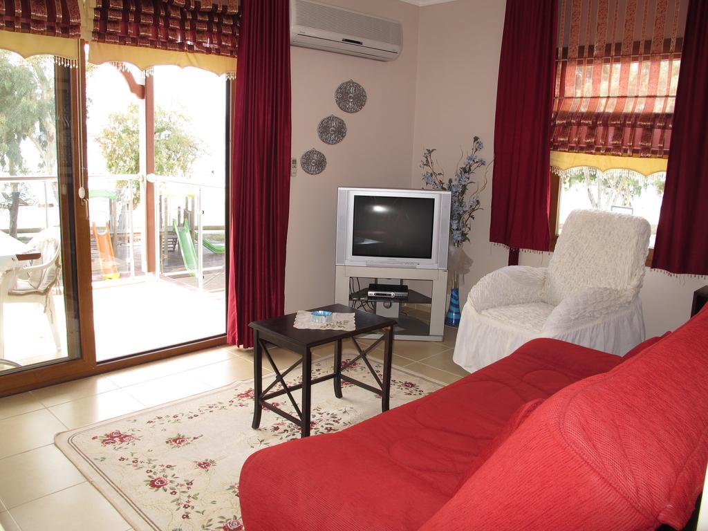 Sunset Beach Apartments Turgutreis Rom bilde